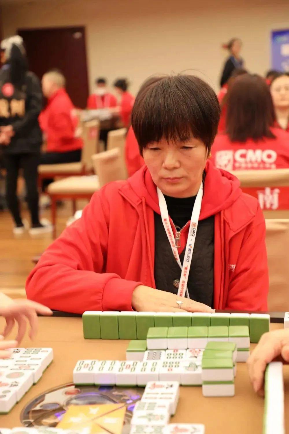 终于懂了！微乐海南麻将如何让系统发好牌(手气一直很差)
