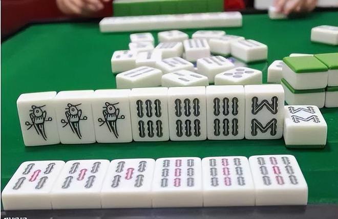 终于懂了！久久麻将其实是有挂的(怎么才能赢得多)