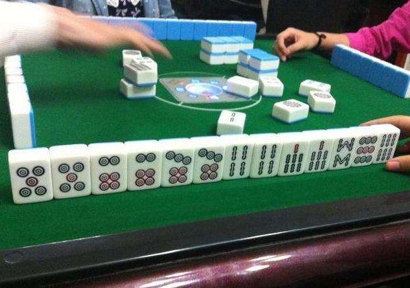 给大家科普一下！友聚麻将确实有挂的(一直输怎么办)