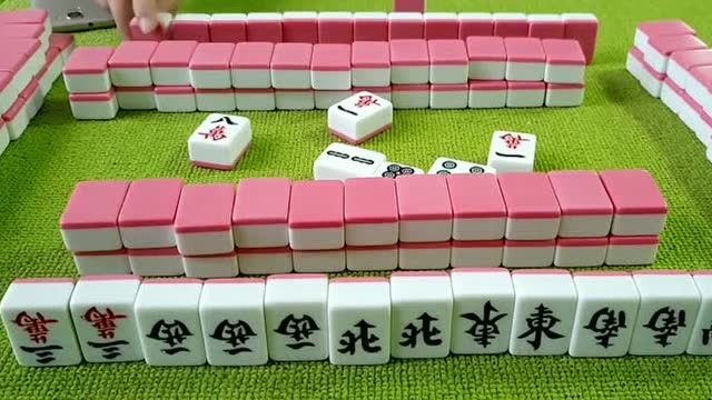 4挂4麻将怎么玩牌大小（麻将四挂四三长四短）