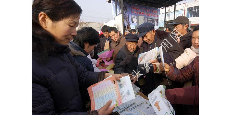 「热点资讯」奉劝大家不要玩微信小程序麻将!其实确实有挂的