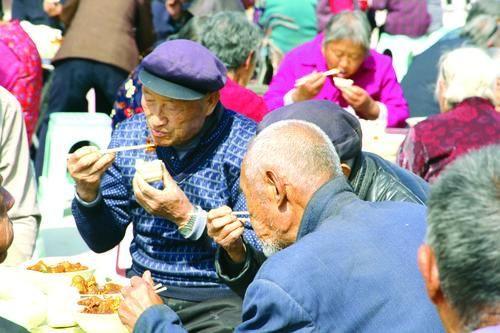 手机老友麻将有挂的吗（手机老友麻将挂上哪买去）